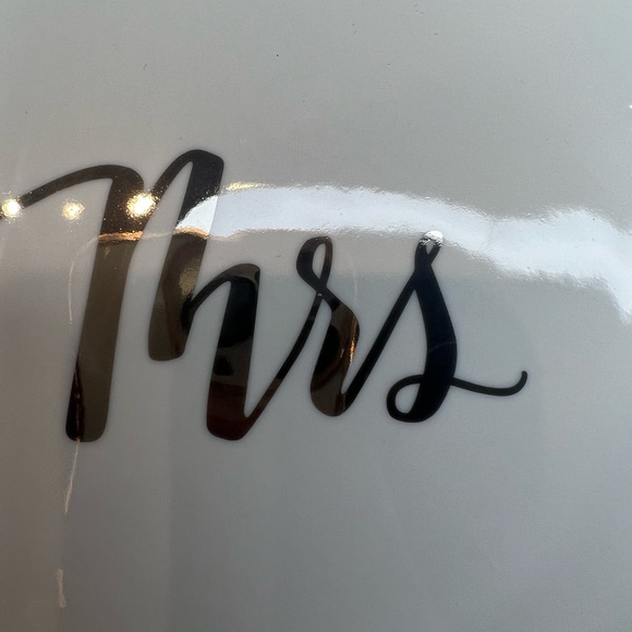 NEW CRATE AND BARREL MRS AND MR DESSERT PLATES - Picture 7 of 7